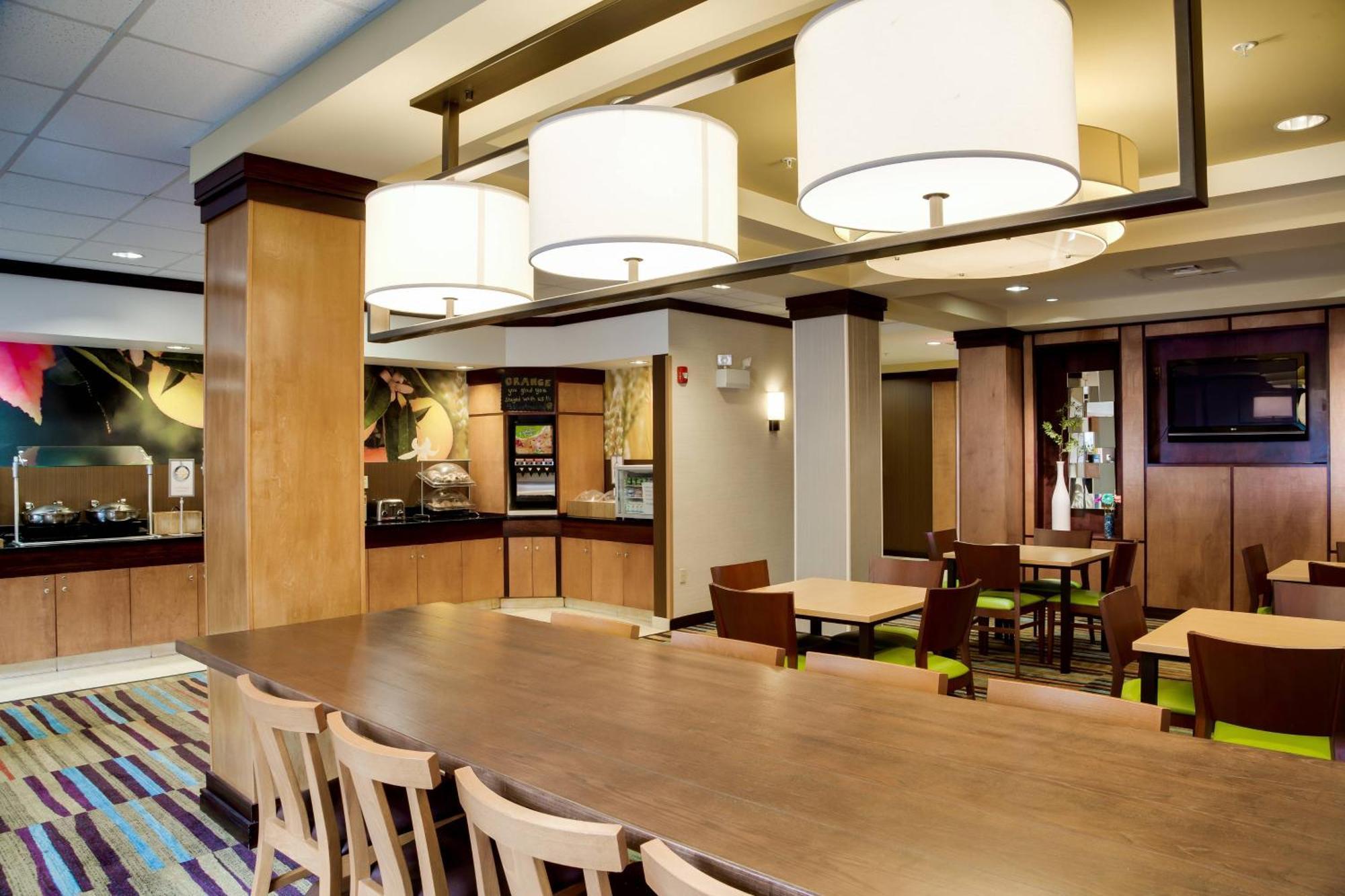 Fairfield Inn & Suites Лейк Сити Экстерьер фото