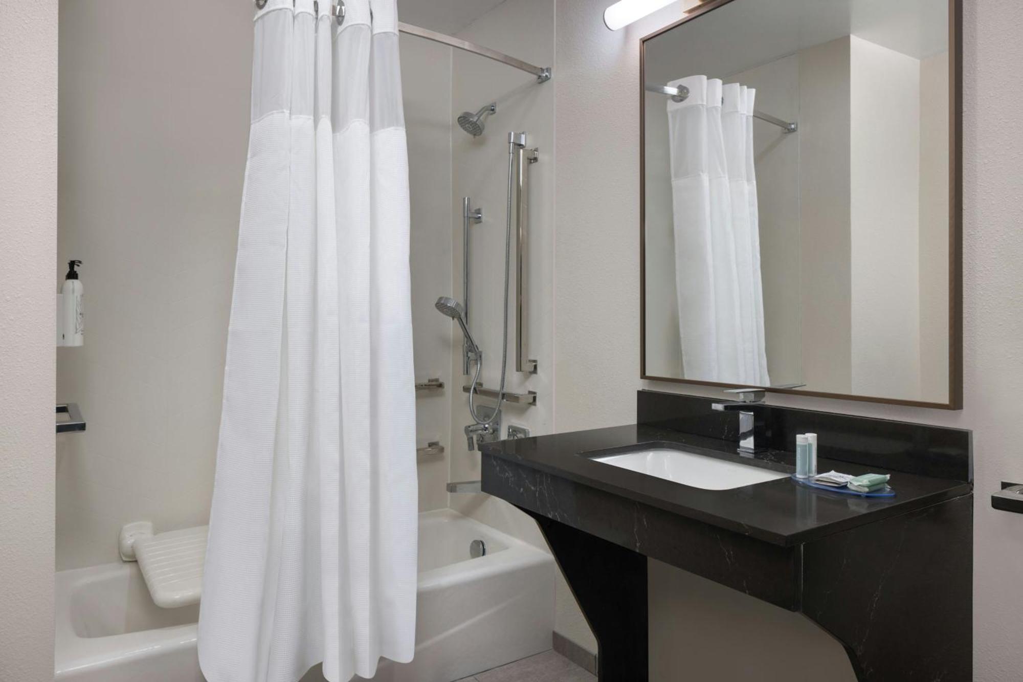 Fairfield Inn & Suites Лейк Сити Экстерьер фото