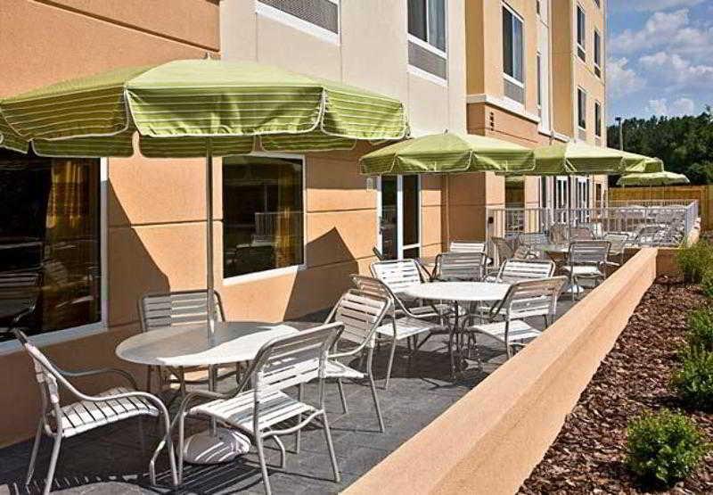 Fairfield Inn & Suites Лейк Сити Ресторан фото