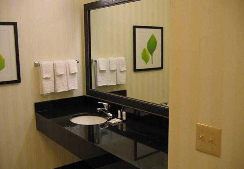 Fairfield Inn & Suites Лейк Сити Экстерьер фото