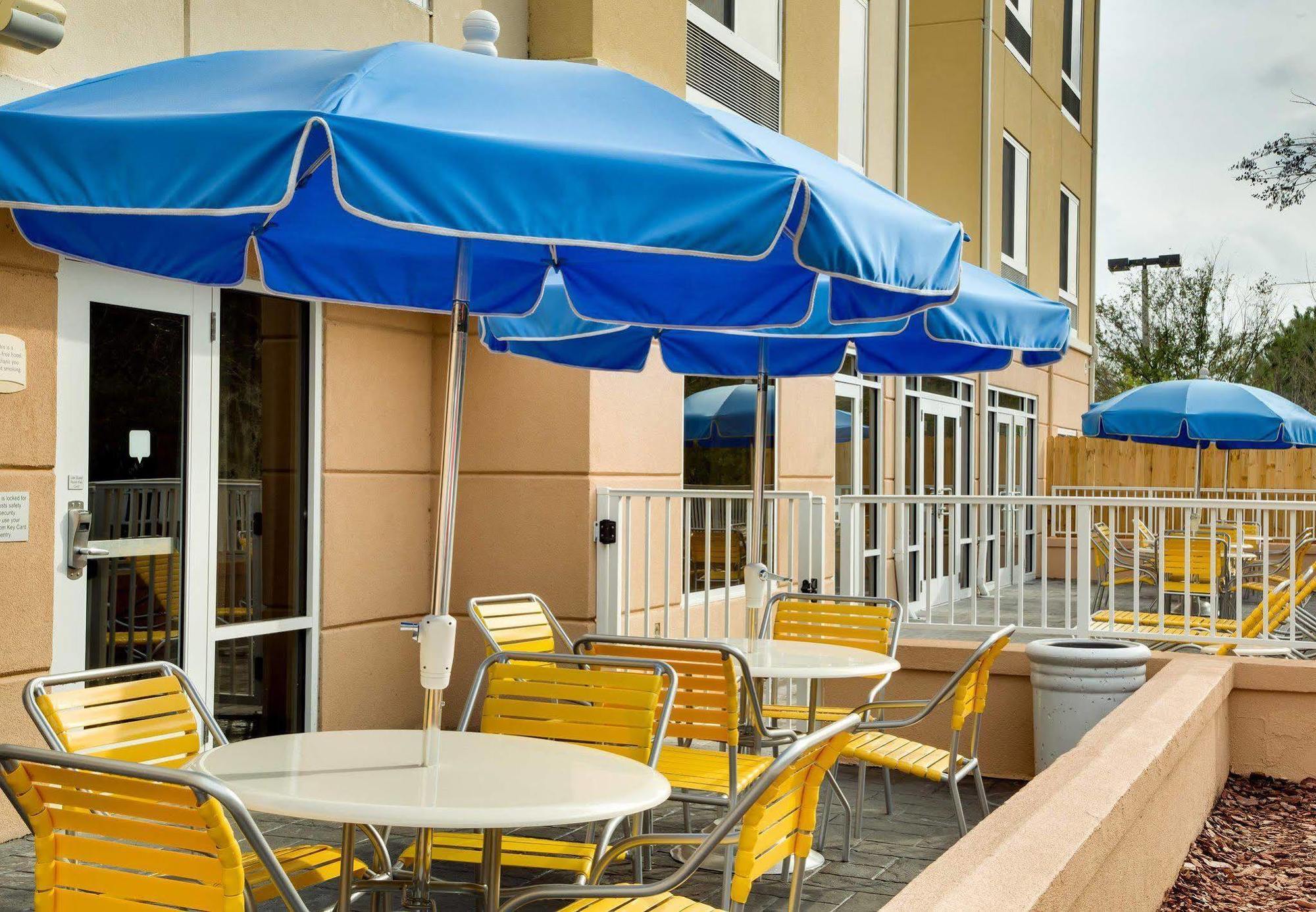 Fairfield Inn & Suites Лейк Сити Экстерьер фото